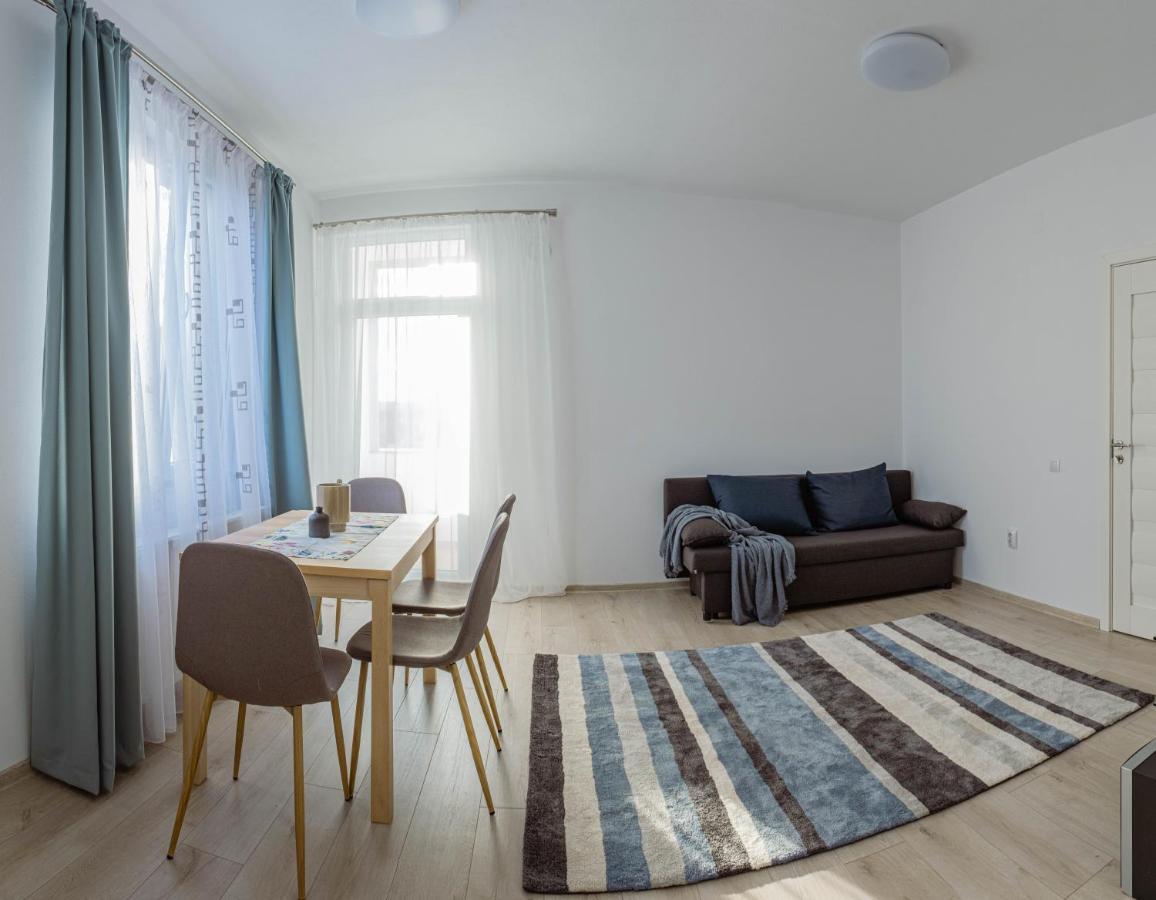 Solomon Apartments Ap 3 Sîngeorgiu de Mureş Екстериор снимка